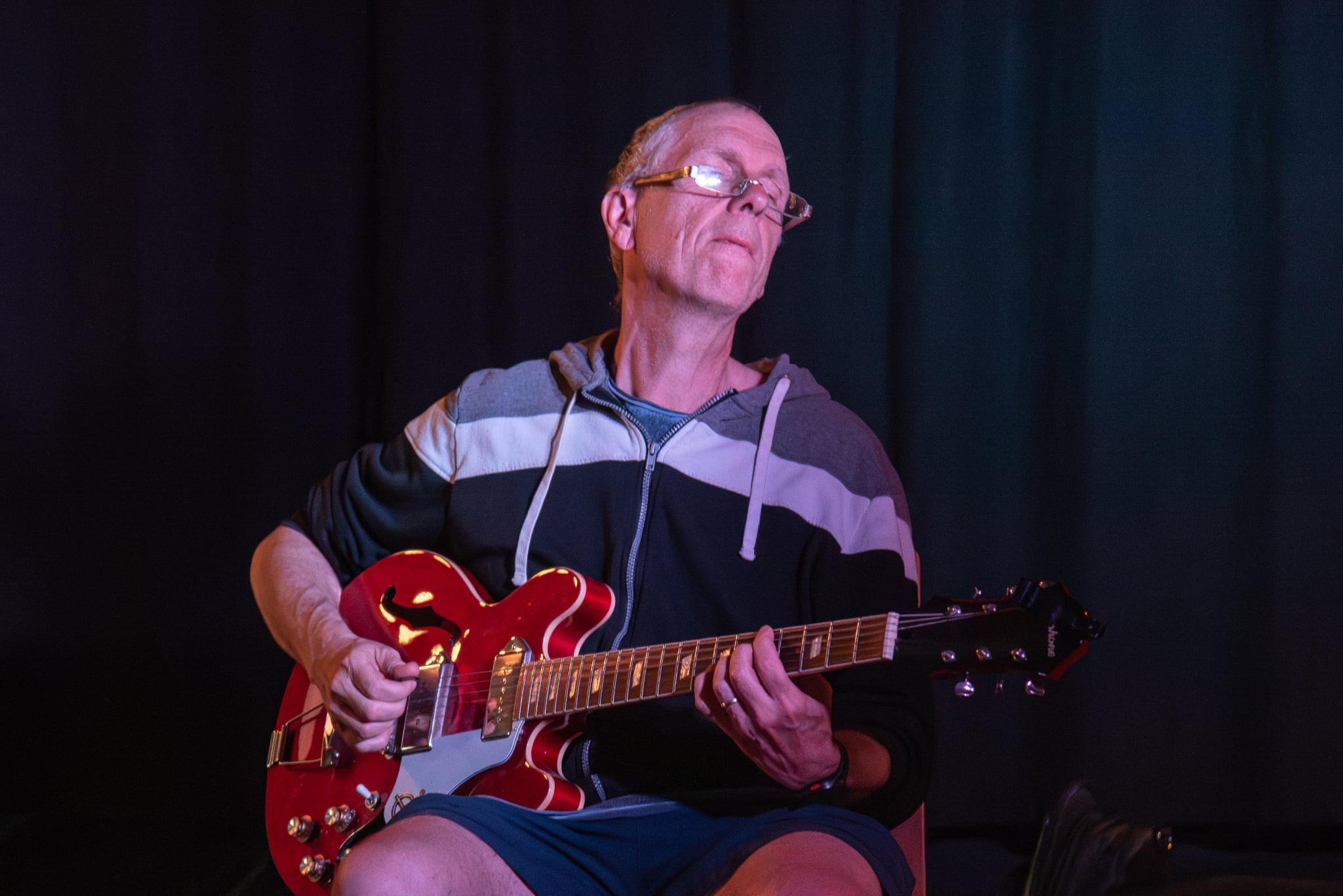 Apoyando - Messenger_creation_B43A918D-6384-4254-94B3-450FF53E18AC